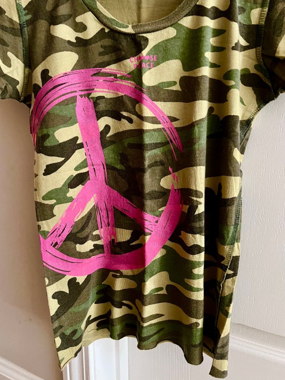 {CHOOSEY CHICKS} *Choose Peace* Women’s Camouflage Short Sleeve Graphic Tee, (S)